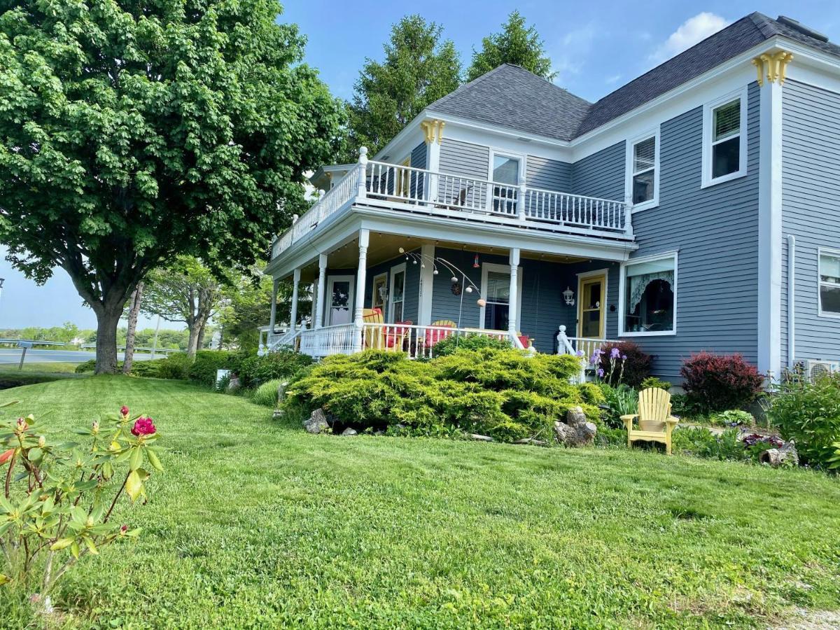 Toba'S Bed & Breakfast Bed & Breakfast East LaHave Exterior photo